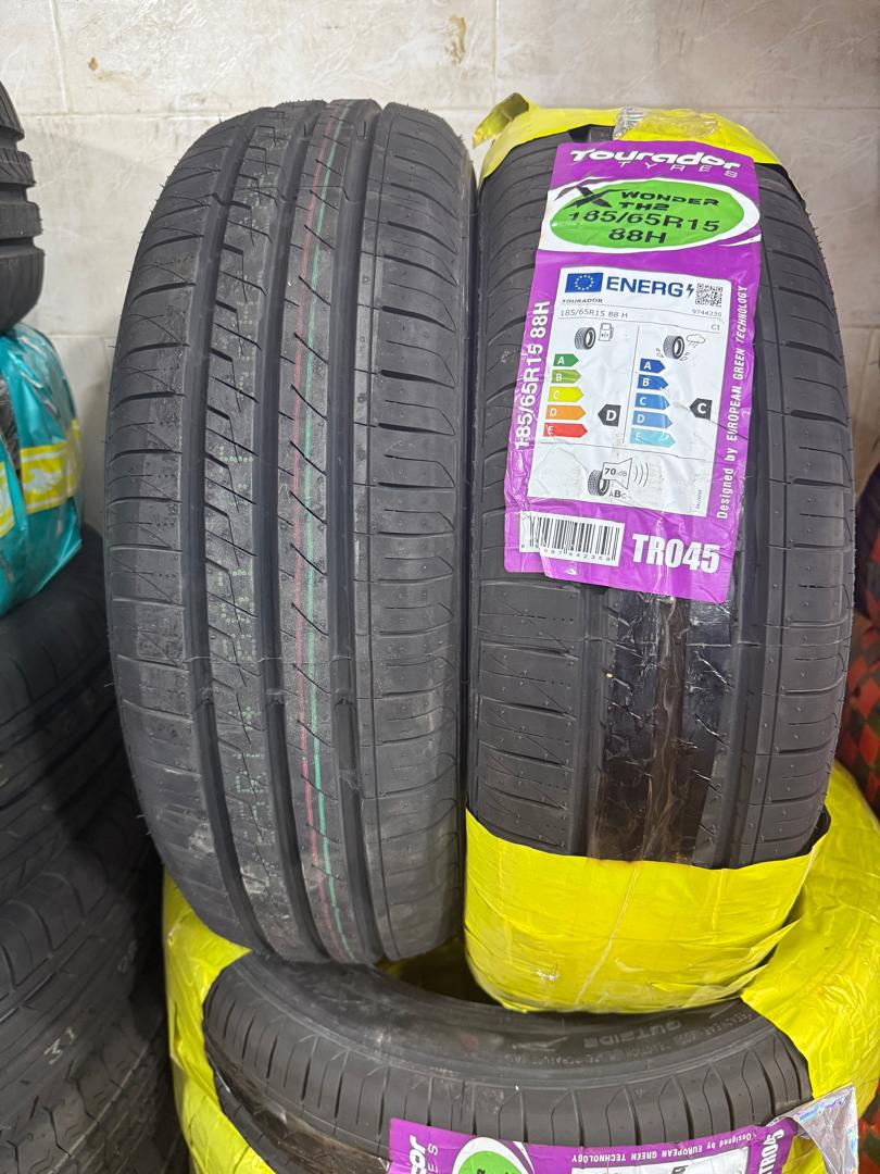 لاستیک ترادور 185/65R15